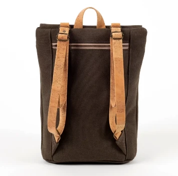 mochila artesanal xica marrón